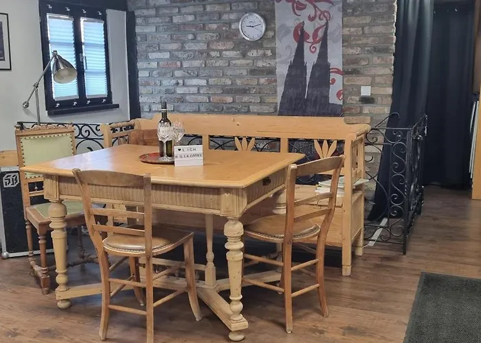 Altes Romantisches Fachwerkhaus In Rheinnaehe Auch Fuer Workation Geeignet * Köln