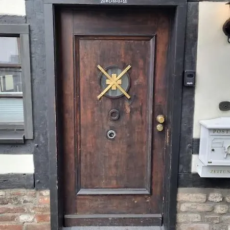 Altes Romantisches Fachwerkhaus In Rheinnaehe Auch Fuer Workation Geeignet * 科隆