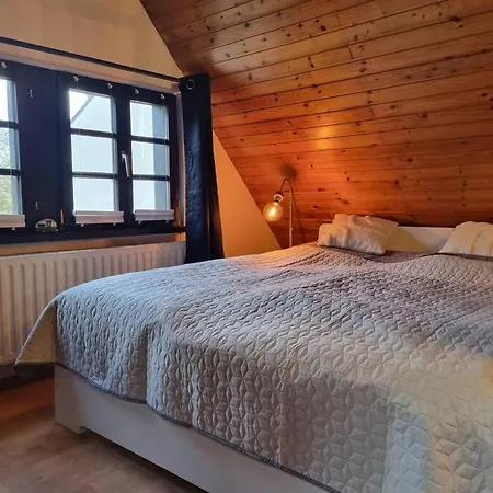 Altes Romantisches Fachwerkhaus In Rheinnaehe Auch Fuer Workation Geeignet 科隆