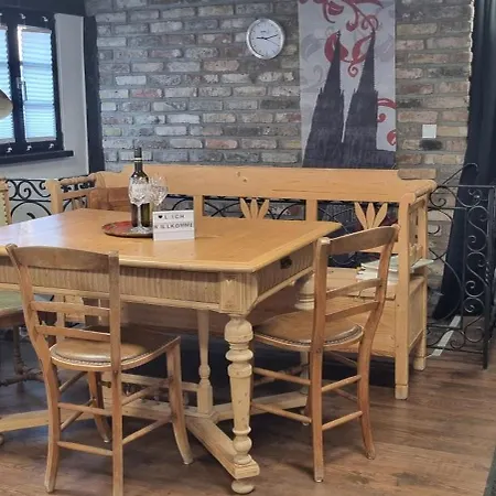 Altes Romantisches Fachwerkhaus In Rheinnaehe Auch Fuer Workation Geeignet * Keulen