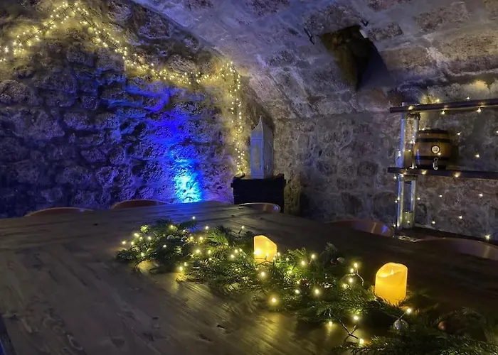 Altes Romantisches Fachwerkhaus In Rheinnähe Auch Für Workation Geeignet * Colonia