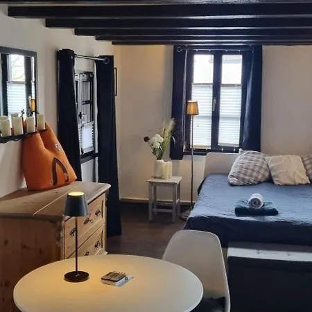 Altes Romantisches Fachwerkhaus In Rheinnähe Auch Für Workation Geeignet * Köln